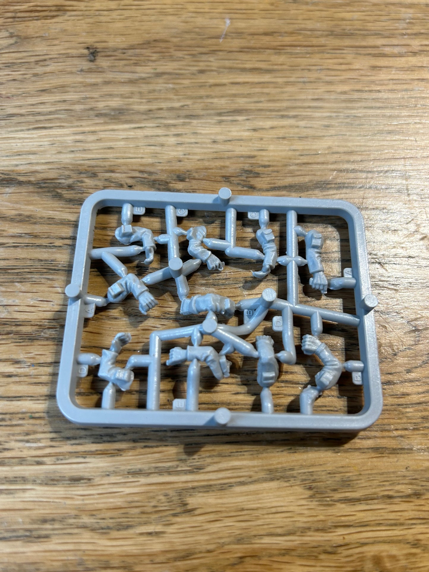 Warhammer 40k Rogue Trader Imperial Army Imperial Guard Arms Sprue OOP 80's