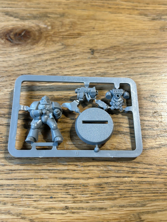 Warhammer 40k space marine tactical marine second edition Sprue (7 available)