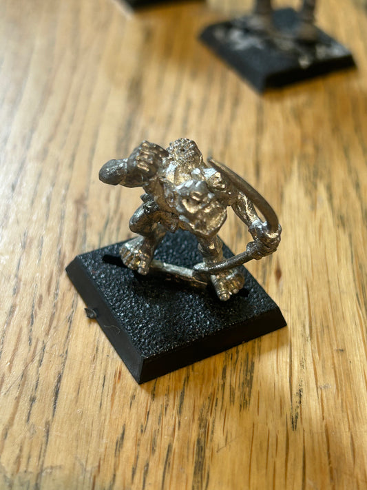 Warhammer fantasy marauder miniatures orc archer x1