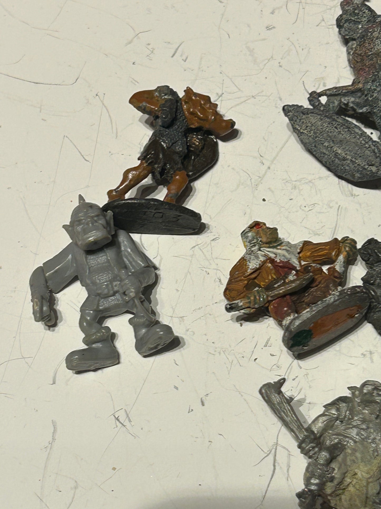 Citadel preslotta orcs lot ( mostly broken weapons but one literally with lead rot)