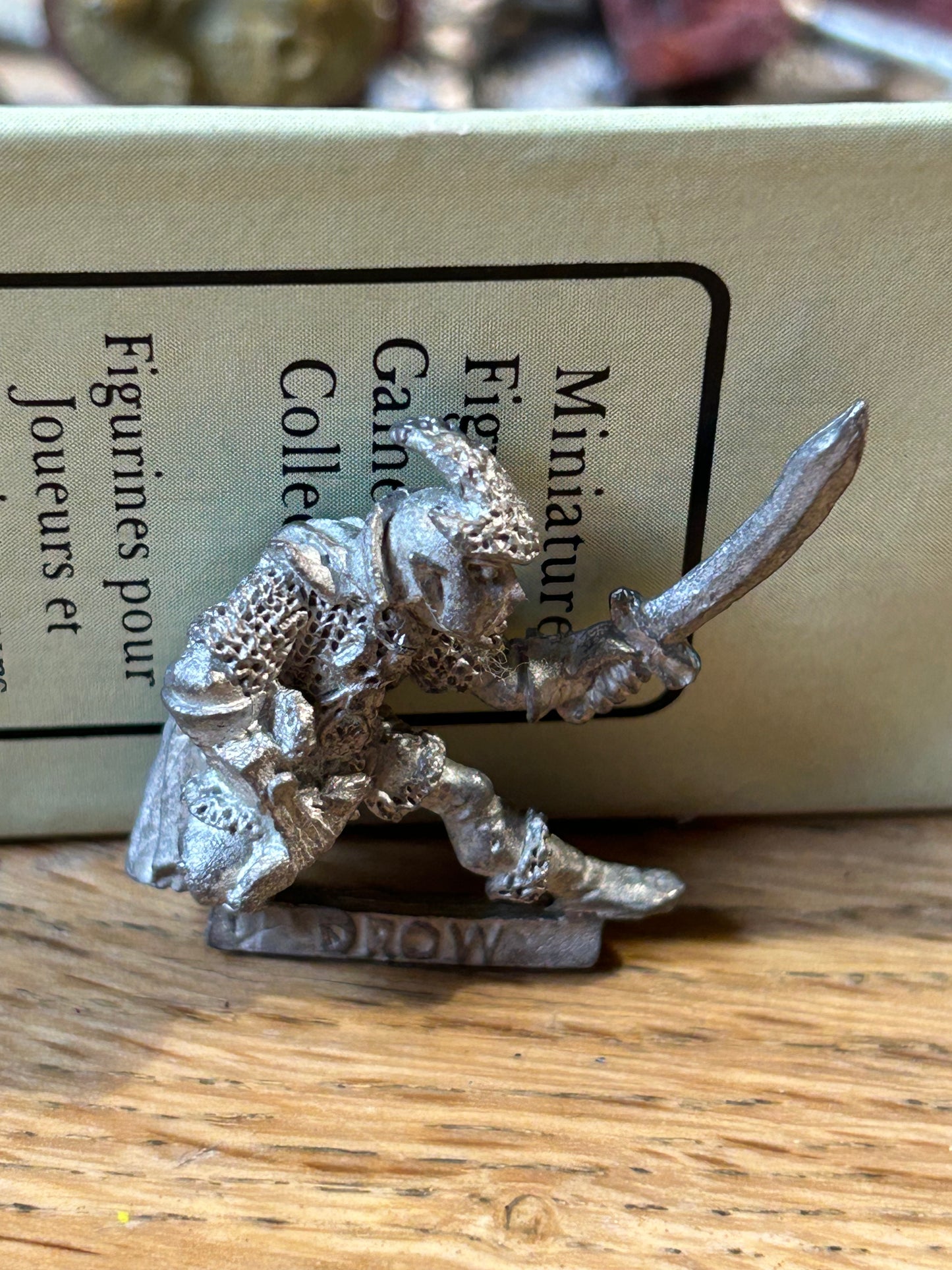 Citadel GW metal Warhammer AD&D ADD68 
Drow w. Crossbow & Sword