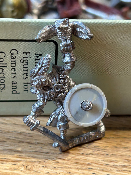 RR11 MENGIL MANHIDES EAN HAWKBANE DARK ELVES ELF WARHAMMER fantasy 3RD EDITION METAL