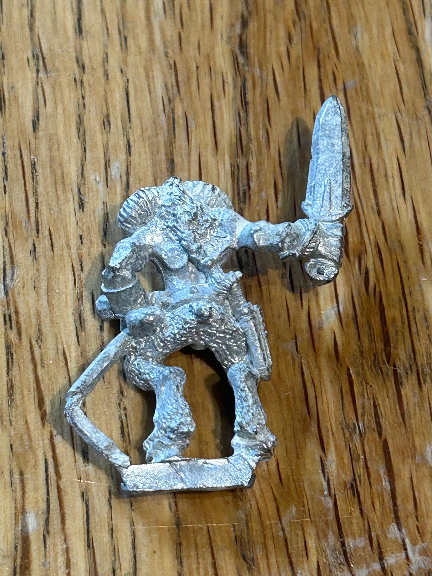 Warhammer Fantasy - Beasts of Chaos - MB9 Beastman Trooper B [Metal] Marauder