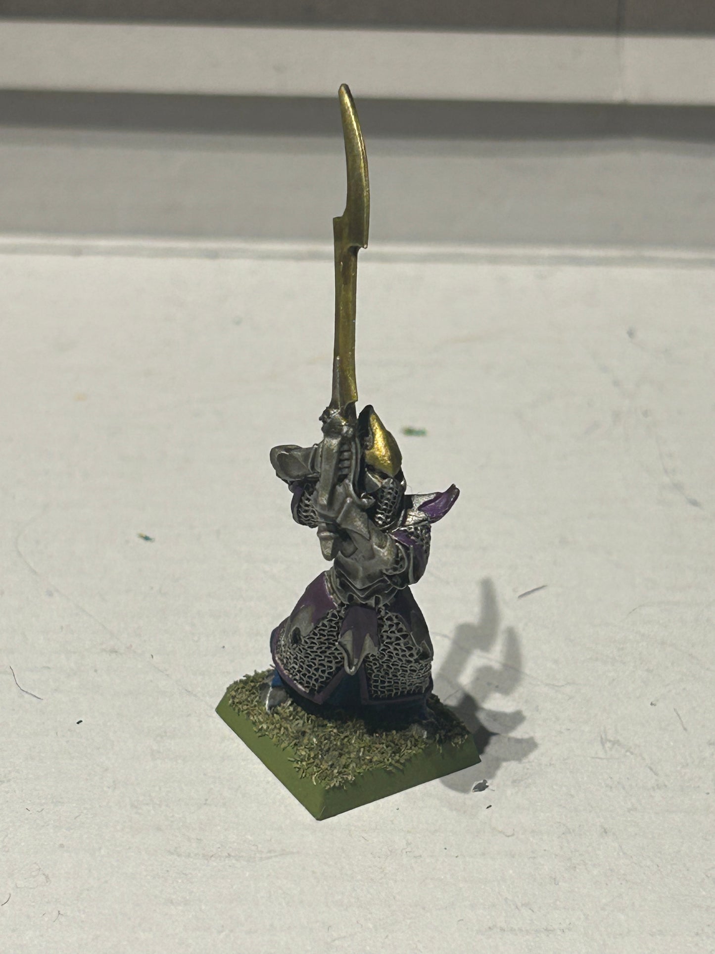 Warhammer fantasy dark elf executioner