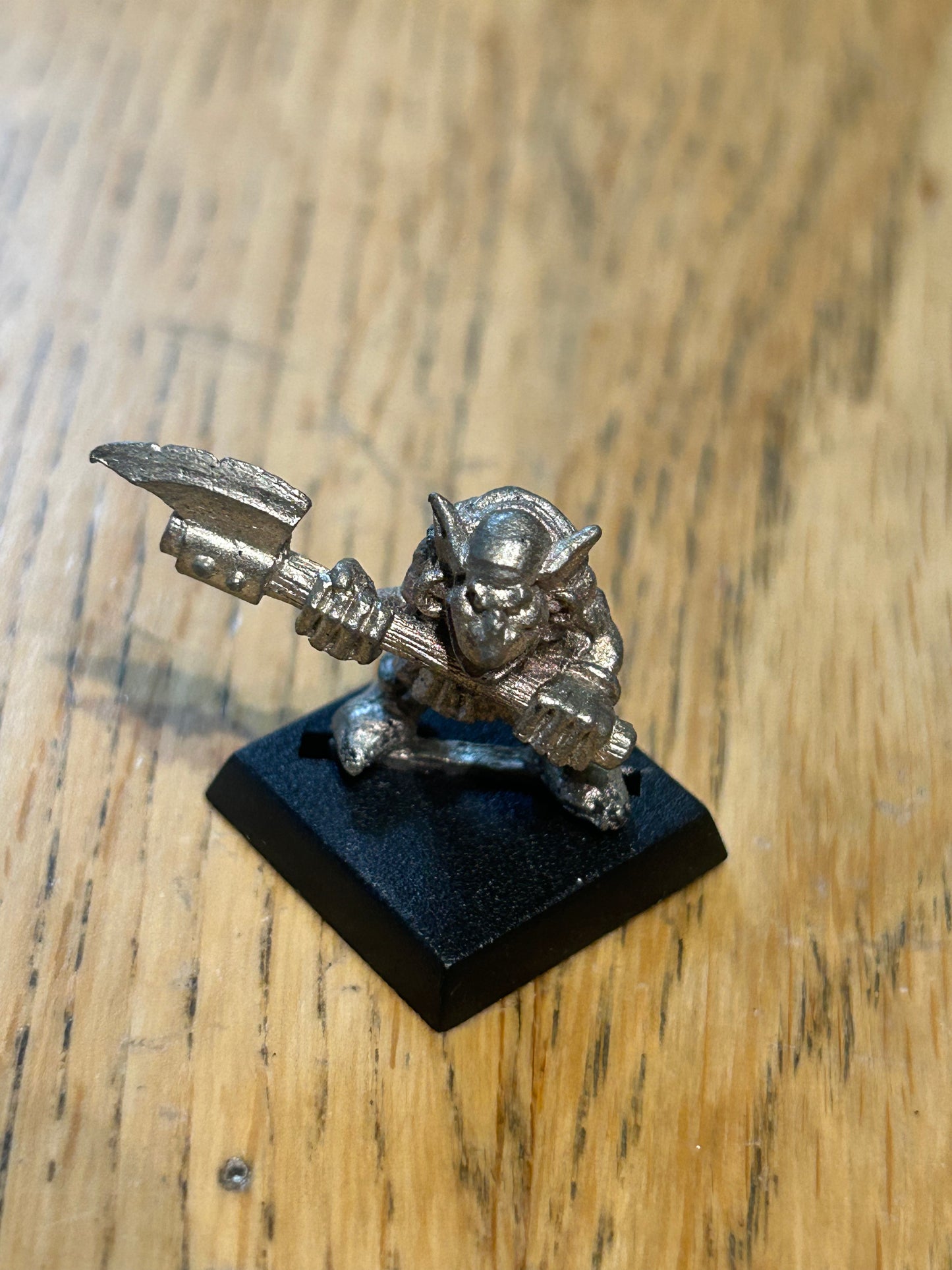 Warhammer fantasy Kev Adams goblin with axe