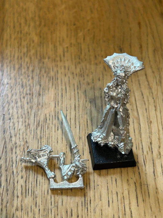 Games Workshop Warhammer Vampire Counts Female Vampire Lord metal