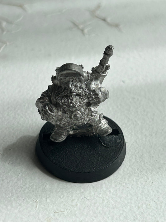 Citadel Warhammer 80s 40K Iron Claw Squat with lasgun