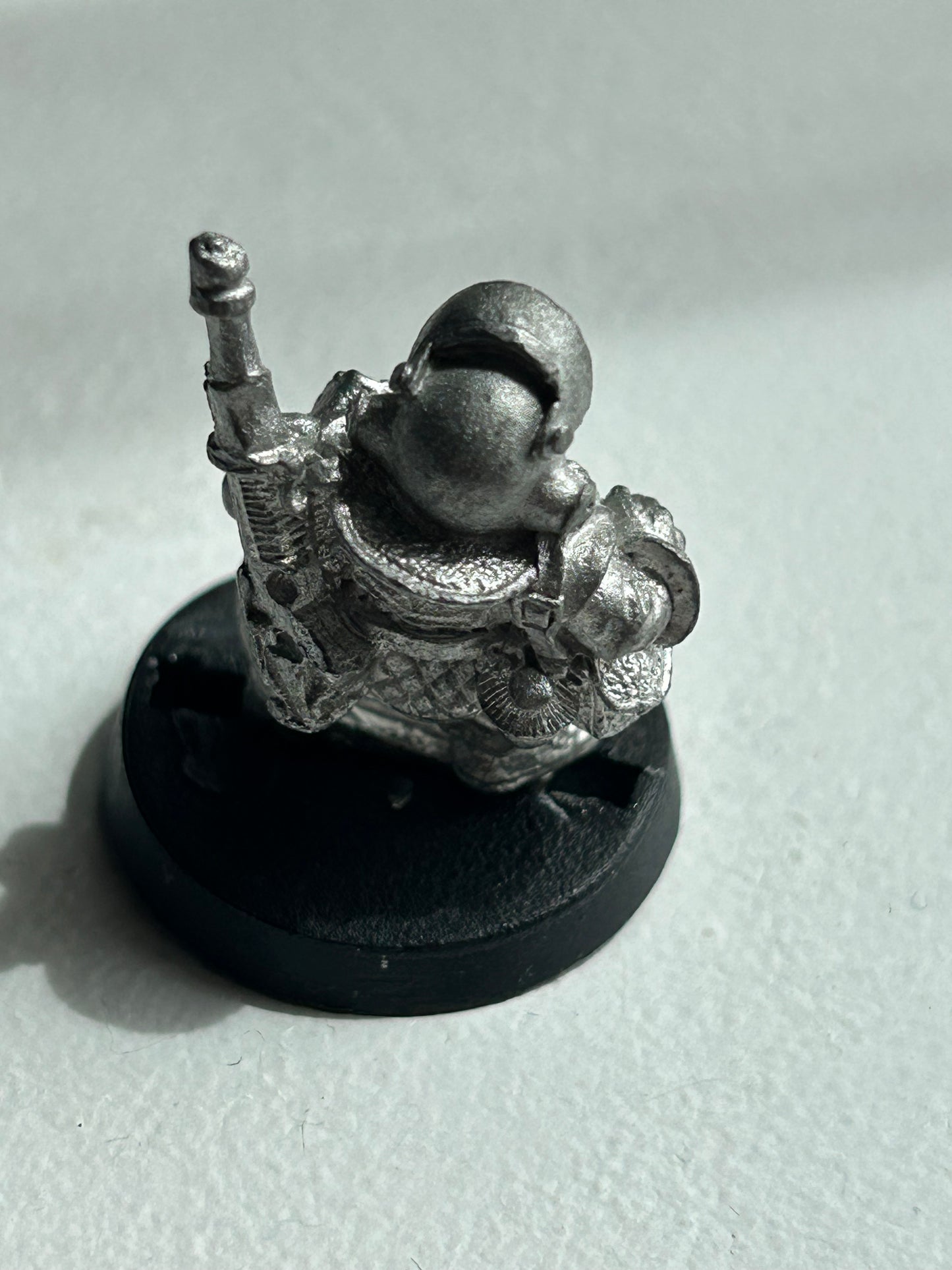 Citadel Warhammer 80s 40K Iron Claw Squat with lasgun