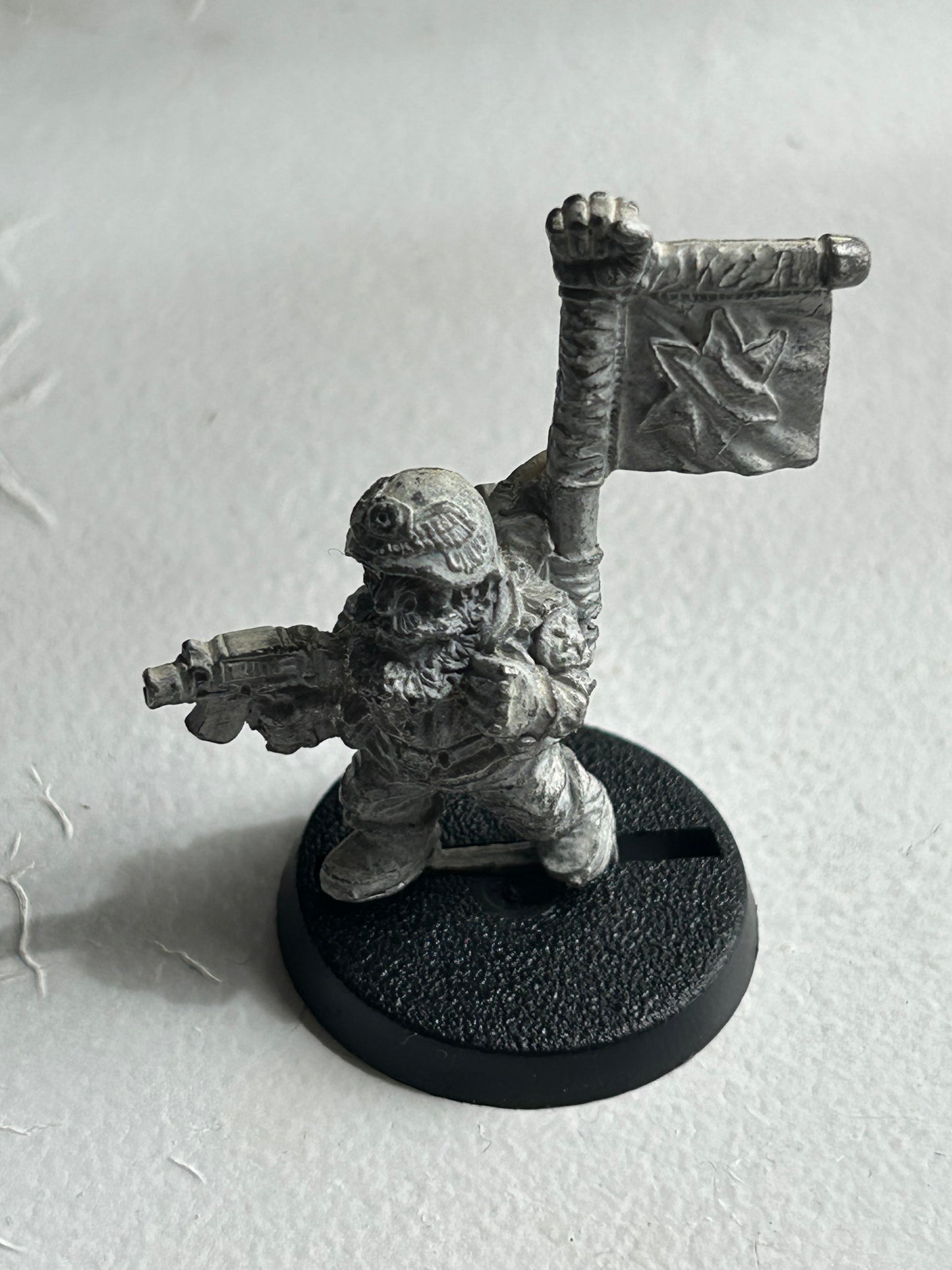 Iron Claw Squat (A) Standard Bearer Rogue Trader Space Dwarfs Metal 40k LT Yavin