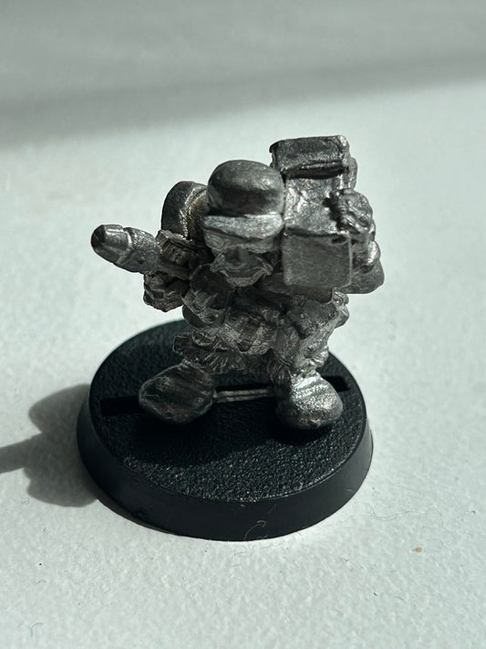 Squat Heavy Weapons Loader Grigg RT9 Rogue Trader Space Dwarf Citadel Miniature