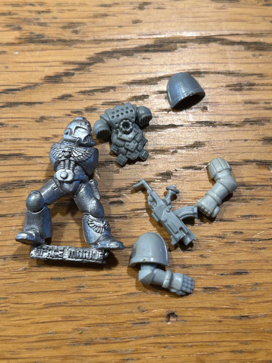 Classic Space Marine  - tactical marine Warhammer 40K Metal (has been stripped)
