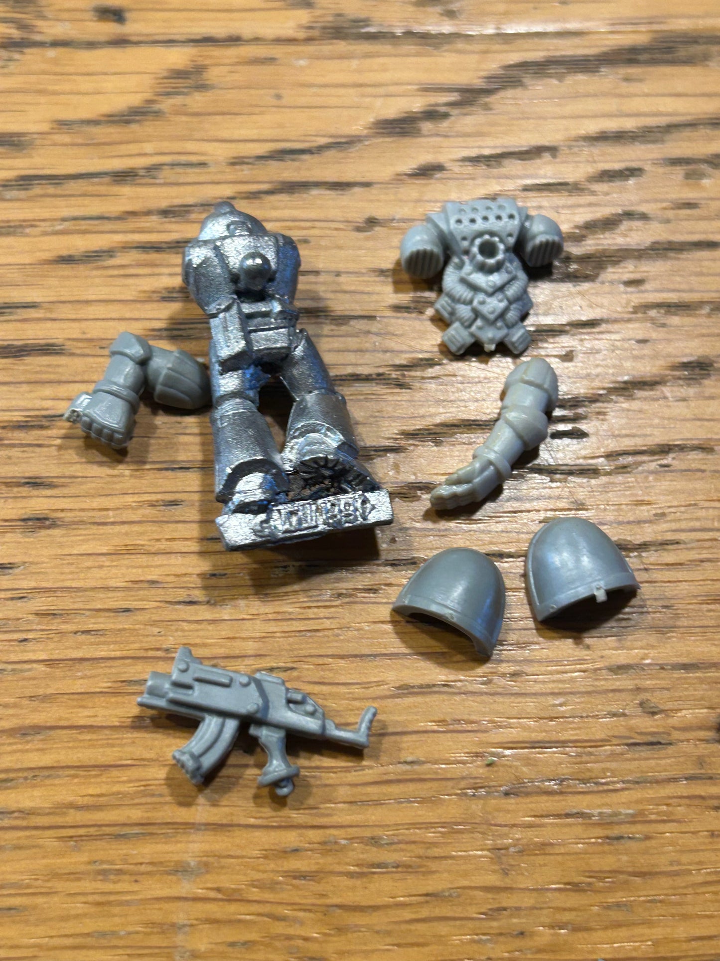 Classic Space Marine  - tactical marine Warhammer 40K Metal (has been stripped)