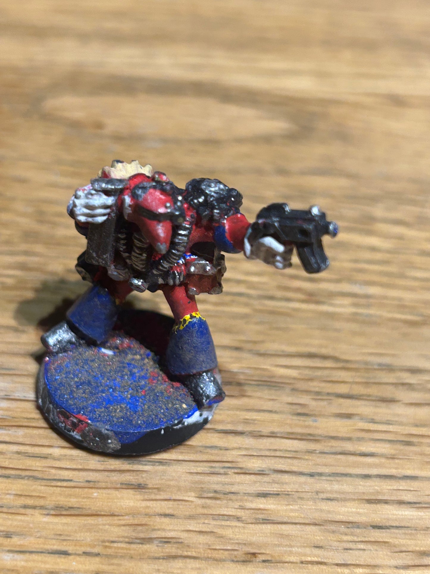 WARHAMMER 40K  ROGUE TRADER SPACE MARINE TECHMARINE with broken spanner