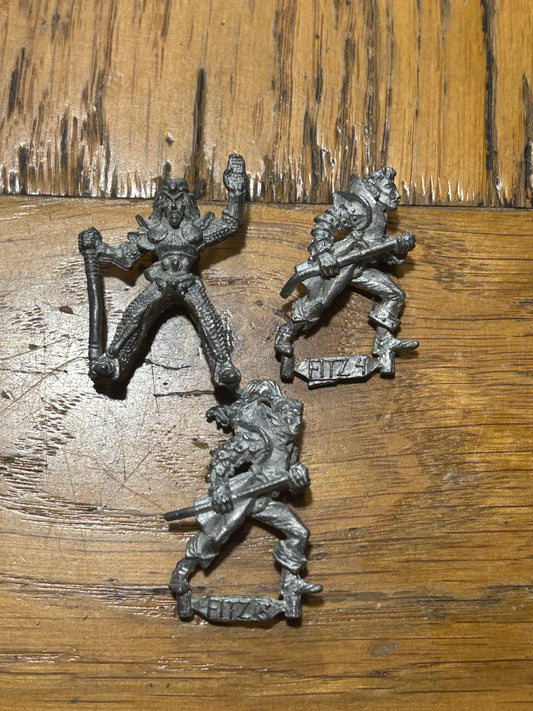 Warhammer fantasy broken elves (2 are heartbreaker ones)