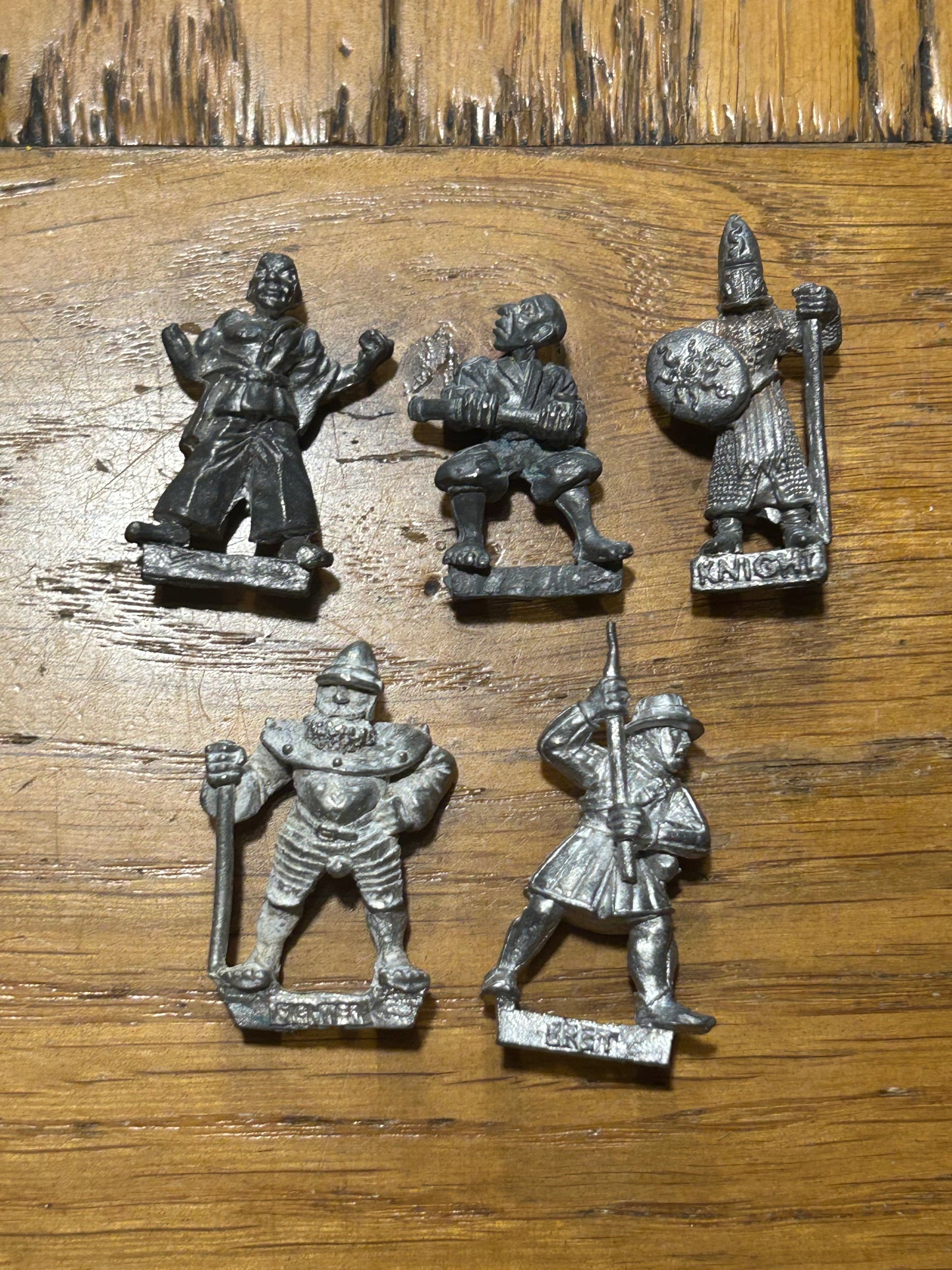 Warhammer fantasy broken humans
