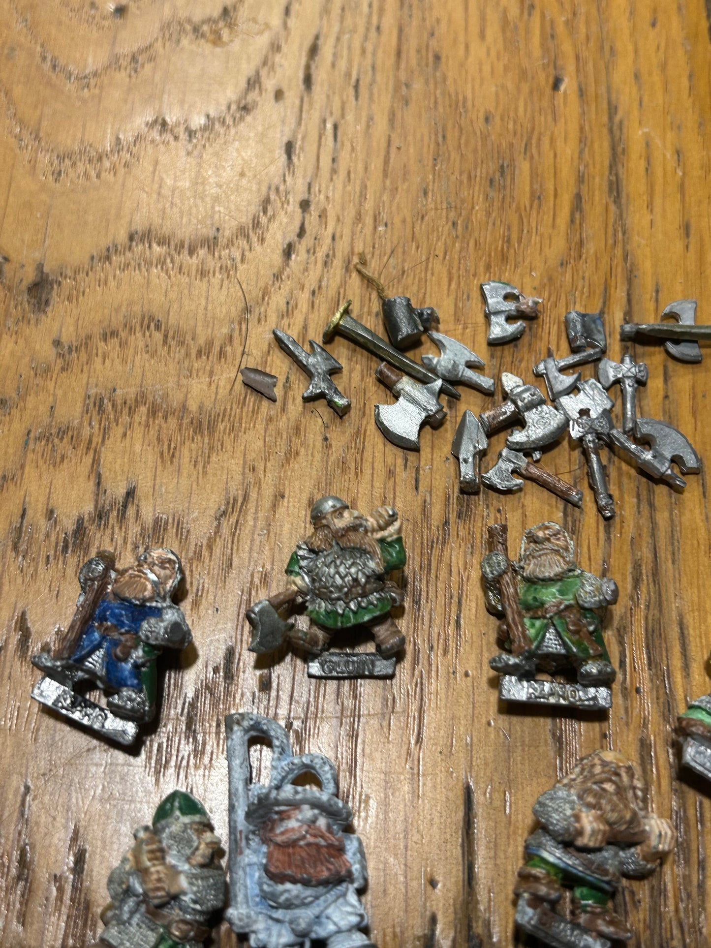 Warhammer fantasy broken weapon dwarfs x20 (one isn’t pictured)