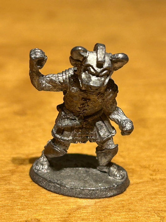 Minotaur Of The Imperial League - Ral Partha 11-425 - AD&D - Metal