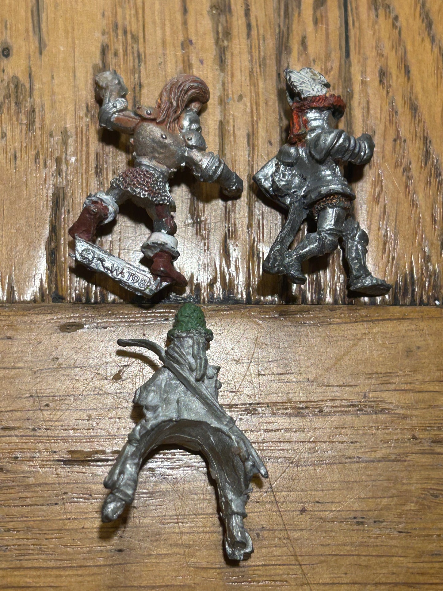 Warhammer Fantasy broken/incomplete humans x3