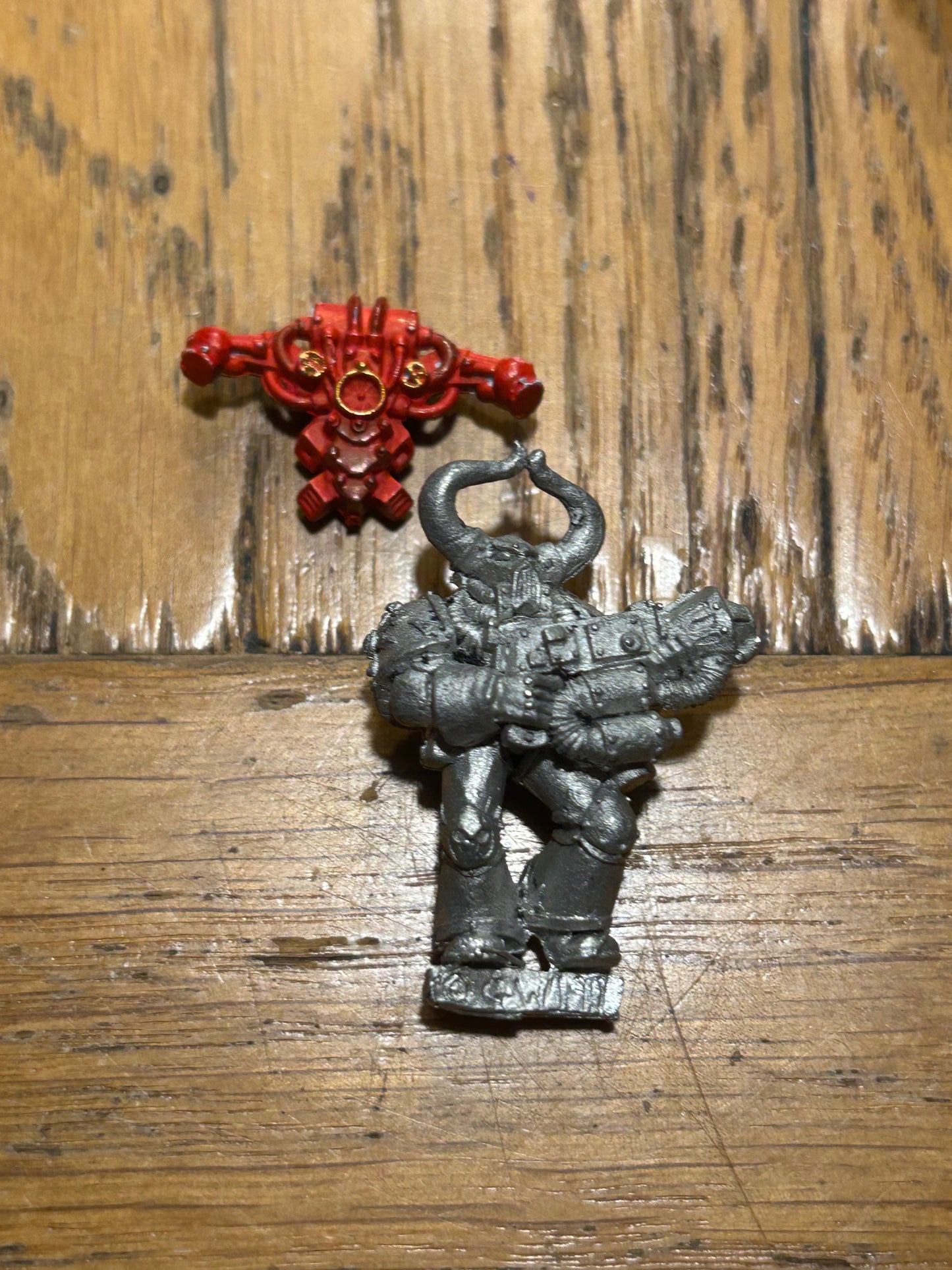 Warhammer 40k metal chaos space marine with flamer (has been stripped)