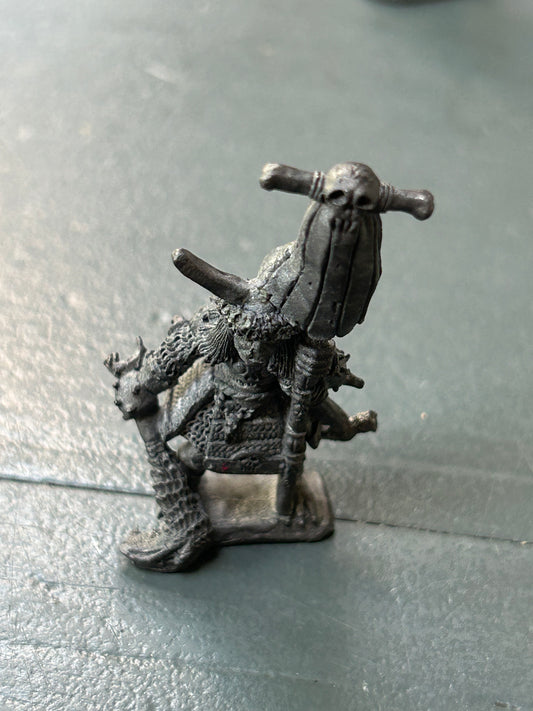 Warhammer fantasy DL2 hobgoblin warriors standard bearer